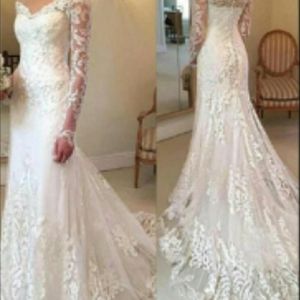 Wedding dress size 18